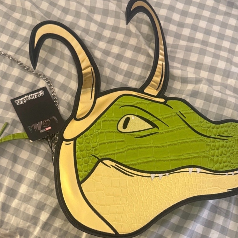 Alligator Loki Cakeworthy Purse
